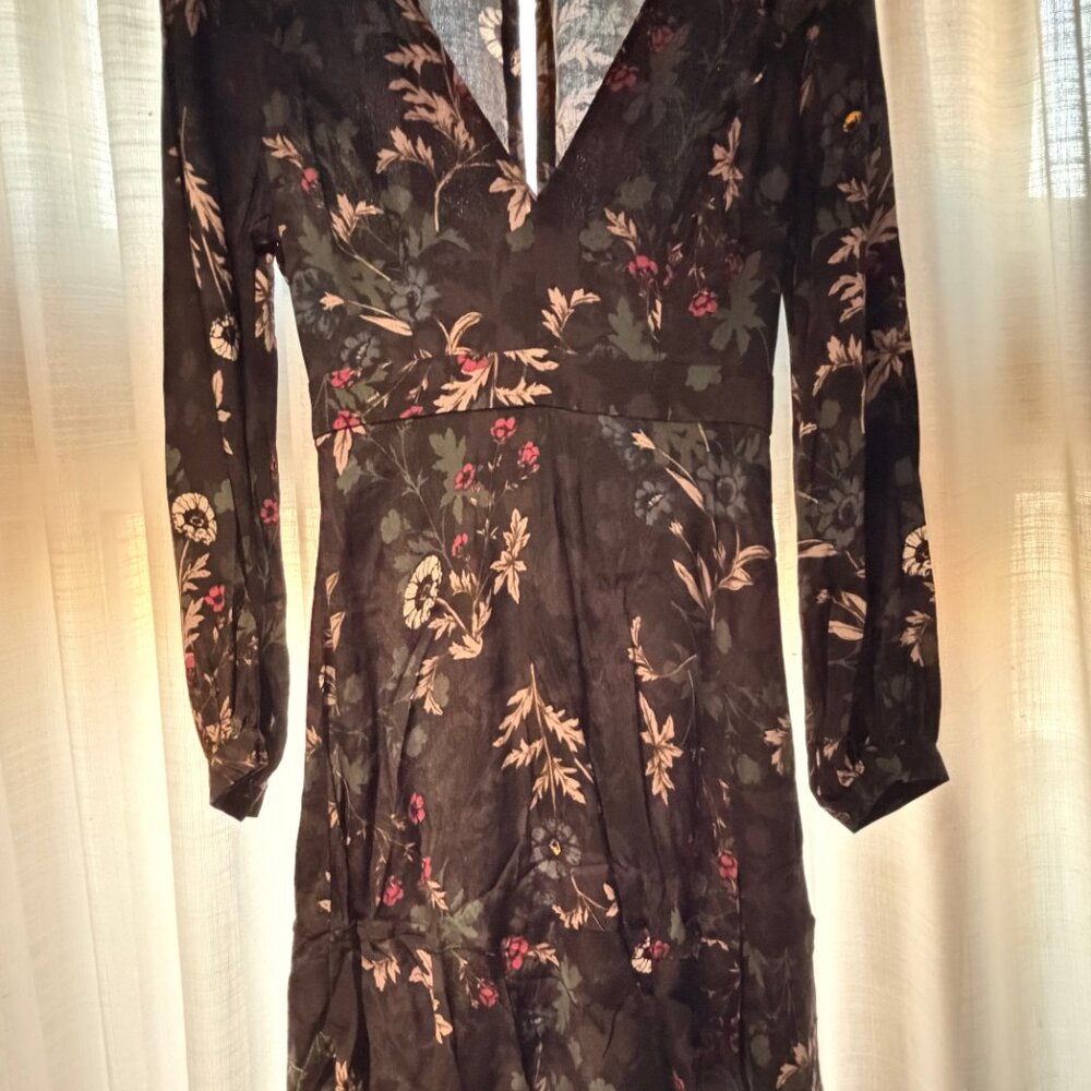 ASTR Long Sleeved Floral Dress